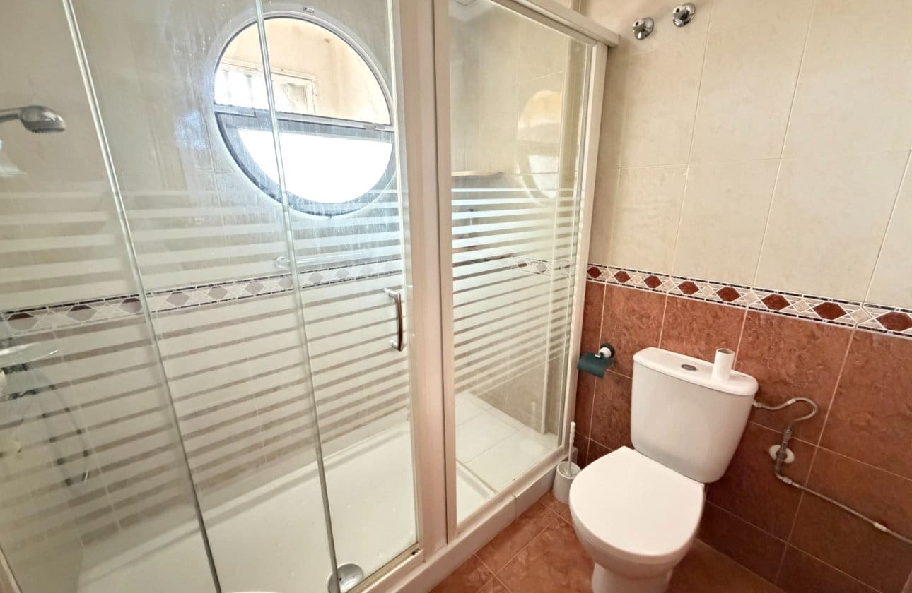 2 bedroom Townhouse for sale in Torremendo with pool - € 119,995 (Ref: 9972252)