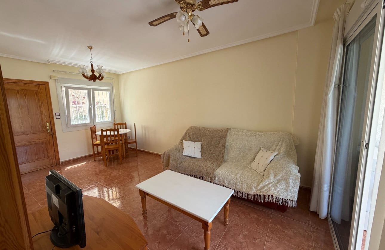 2 bedroom Townhouse for sale in Torremendo with pool - € 119,995 (Ref: 9972252)
