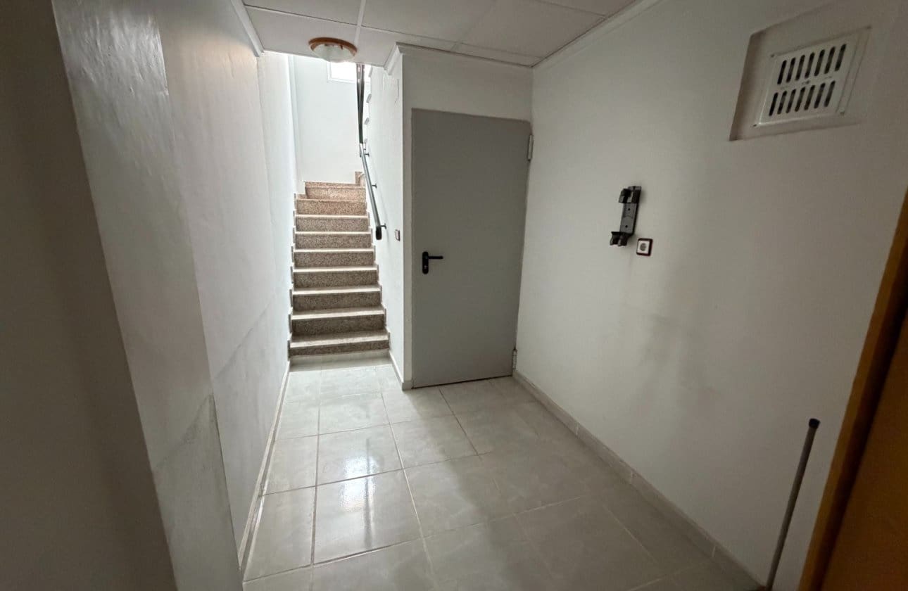 2 bedroom Townhouse for sale in Torremendo with pool - € 119,995 (Ref: 9972252)