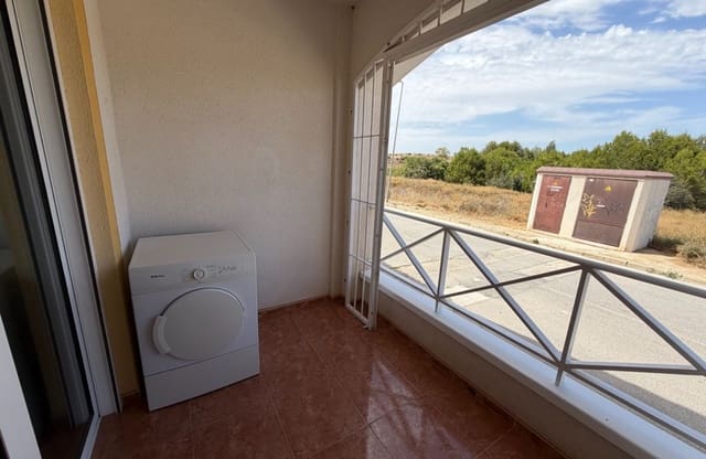 2 soveværelse Byhus til salg i Torremendo, Orihuela med swimmingpool - € 119.995 (Ref: 9972252)