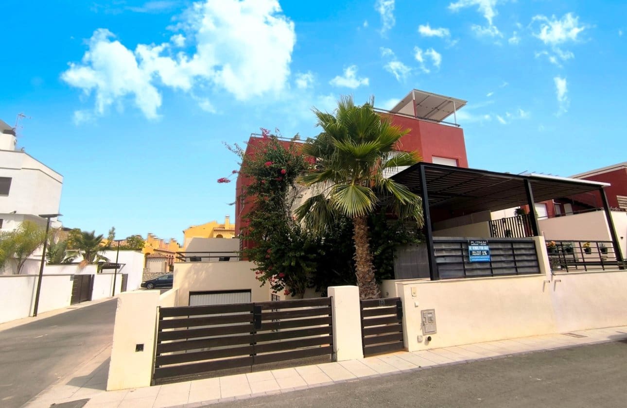 3 Zimmer Doppelhaus zu verkaufen in Algorfa mit Garage - 289.950 € (Ref: 9973997)