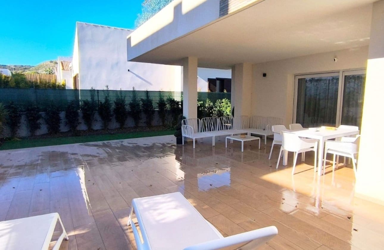 3 bedroom Apartment for sale in Algorfa with pool - € 360,000 (Ref: 9977577)