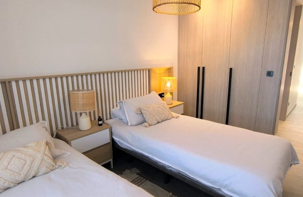 3 bedroom Apartment for sale in Algorfa with pool - € 360,000 (Ref: 9977577)