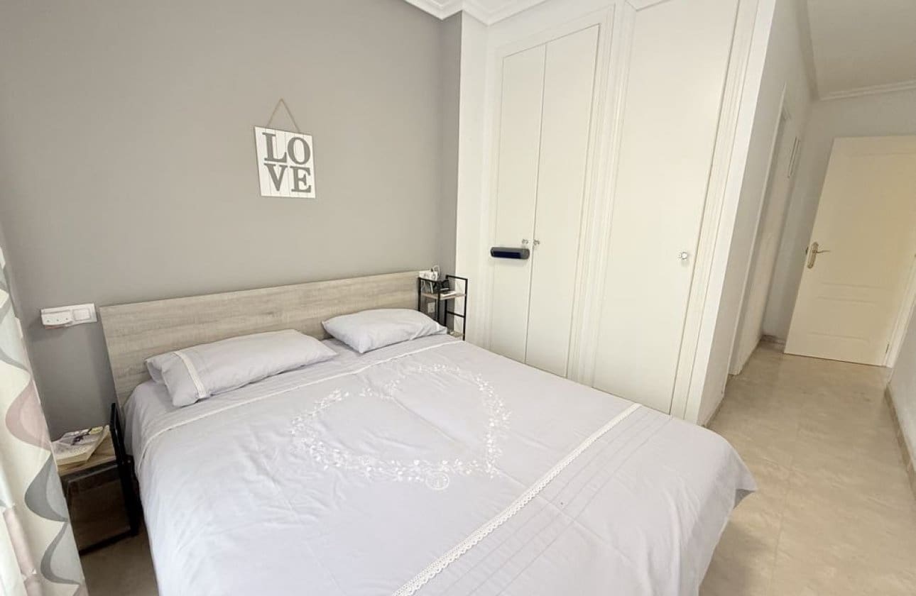 2 soverom Leilighet til salgs i Formentera del Segura - € 115 000 (Ref: 9984011)