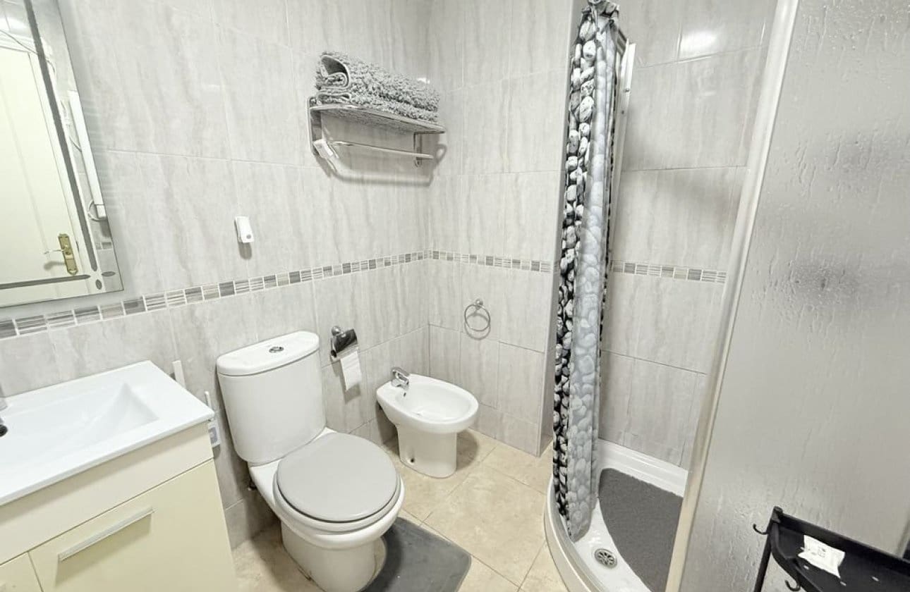 2 soverom Leilighet til salgs i Formentera del Segura - € 115 000 (Ref: 9984011)