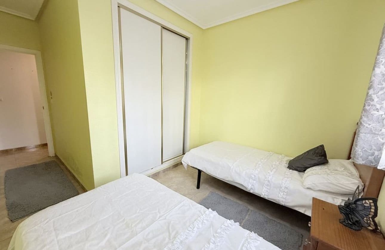 2 soverom Leilighet til salgs i Formentera del Segura - € 115 000 (Ref: 9984011)