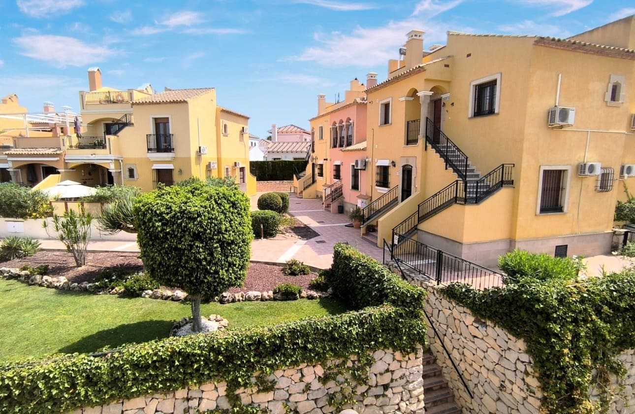 2 sovrum Lägenhet till salu i Algorfa med pool garage - 189 950 € (Ref: 9984013)