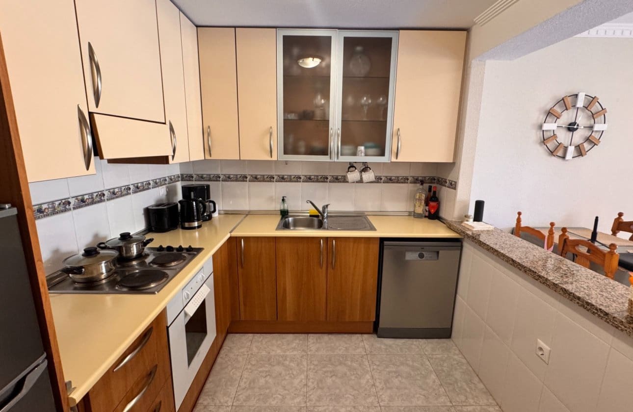 Apartamento de 2 habitaciones en Algorfa en venta con piscina garaje - 136.000 € (Ref: 9997804)