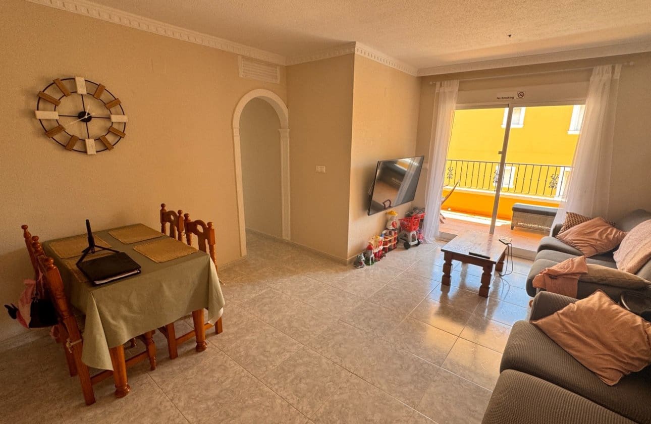 Apartamento de 2 habitaciones en Algorfa en venta con piscina garaje - 136.000 € (Ref: 9997804)