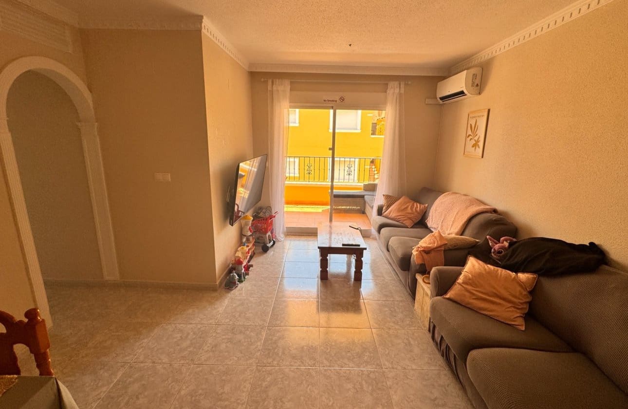 Apartamento de 2 habitaciones en Algorfa en venta con piscina garaje - 136.000 € (Ref: 9997804)