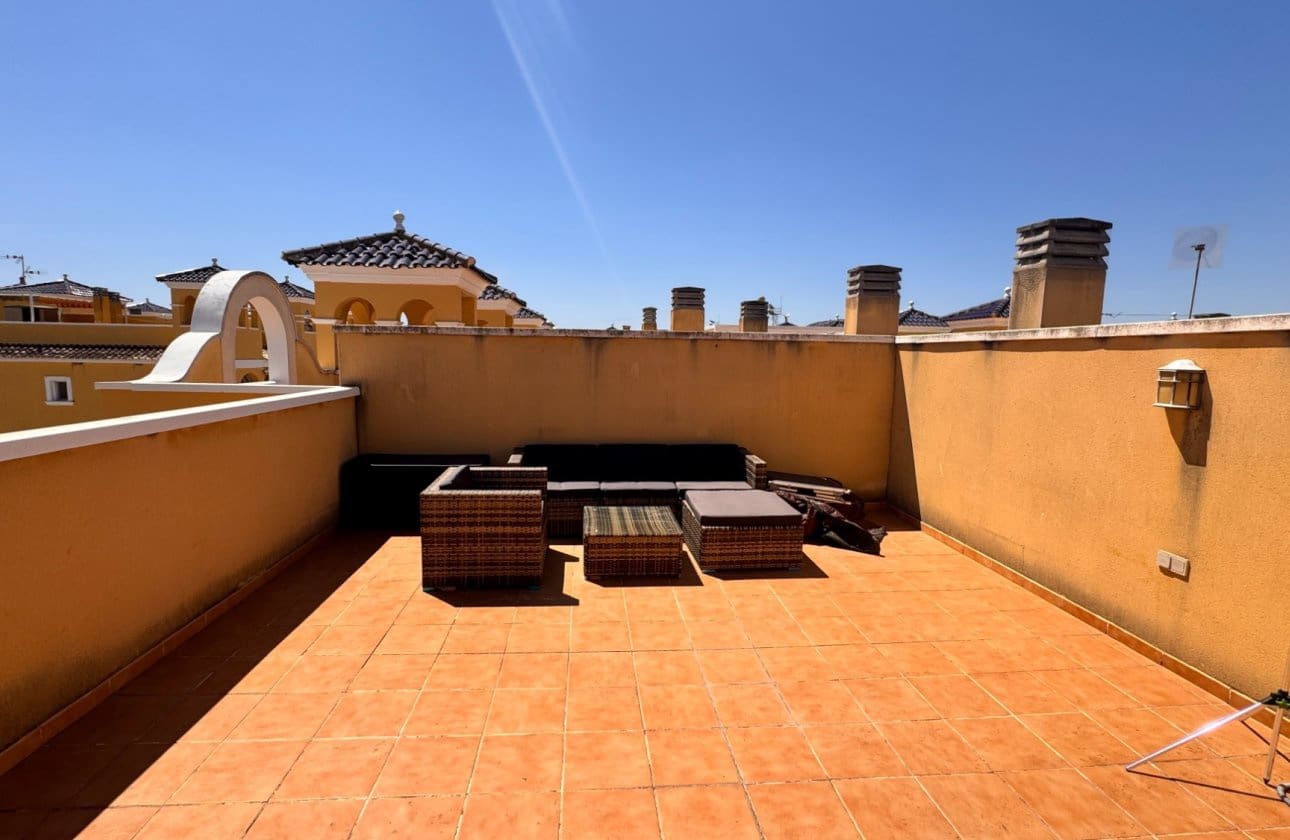 Apartamento de 2 habitaciones en Algorfa en venta con piscina garaje - 136.000 € (Ref: 9997804)