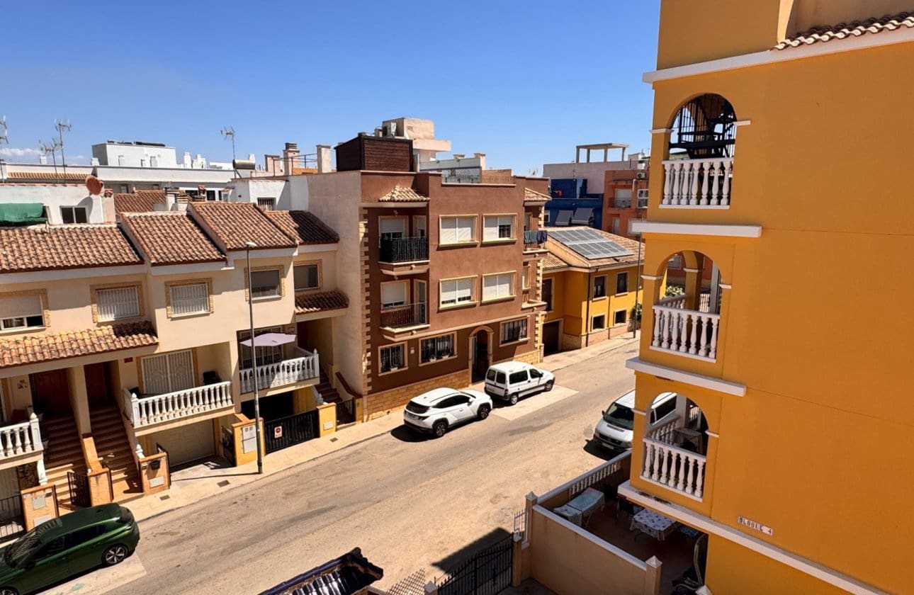 Apartamento de 2 habitaciones en Algorfa en venta con piscina garaje - 136.000 € (Ref: 9997804)