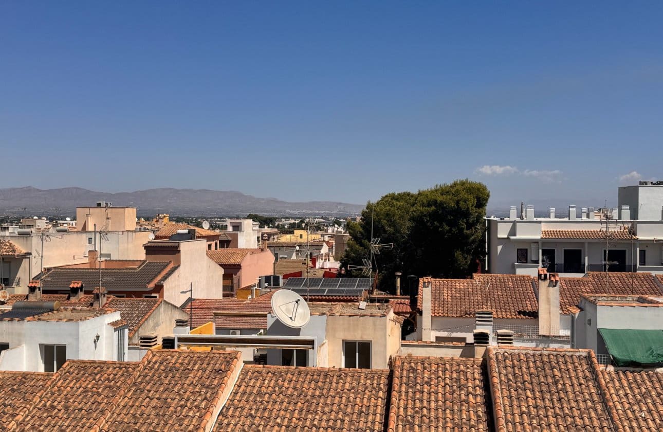 Apartamento de 2 habitaciones en Algorfa en venta con piscina garaje - 136.000 € (Ref: 9997804)