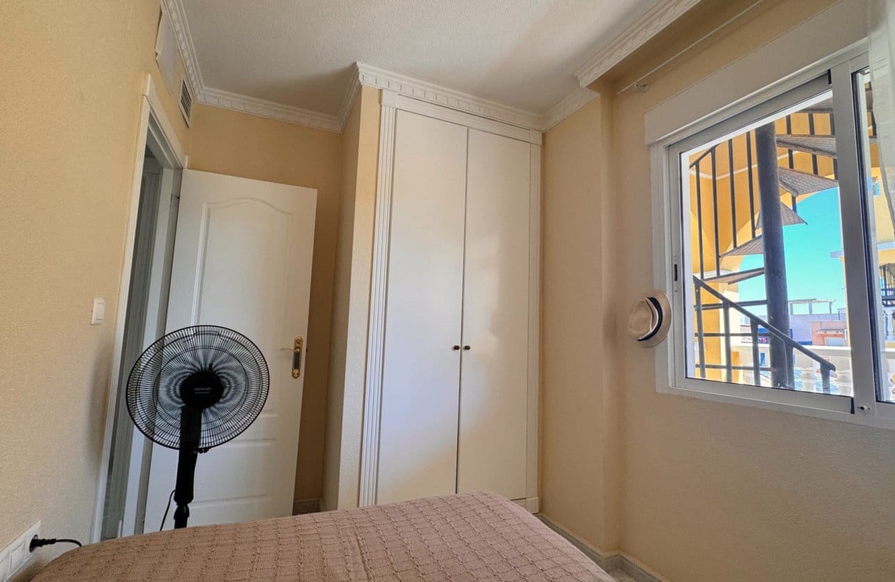 Apartamento de 2 habitaciones en Algorfa en venta con piscina garaje - 136.000 € (Ref: 9997804)