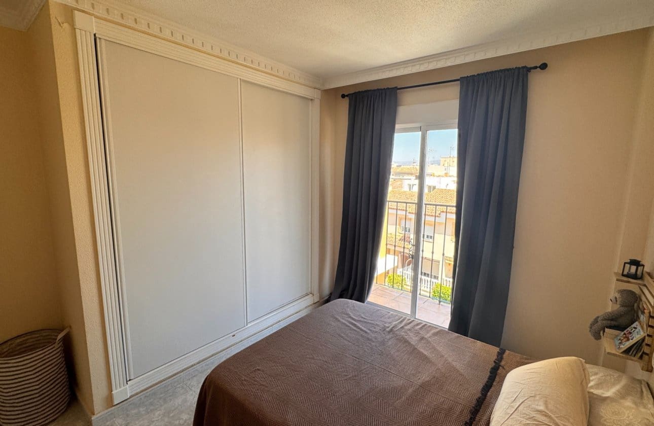 Apartamento de 2 habitaciones en Algorfa en venta con piscina garaje - 136.000 € (Ref: 9997804)