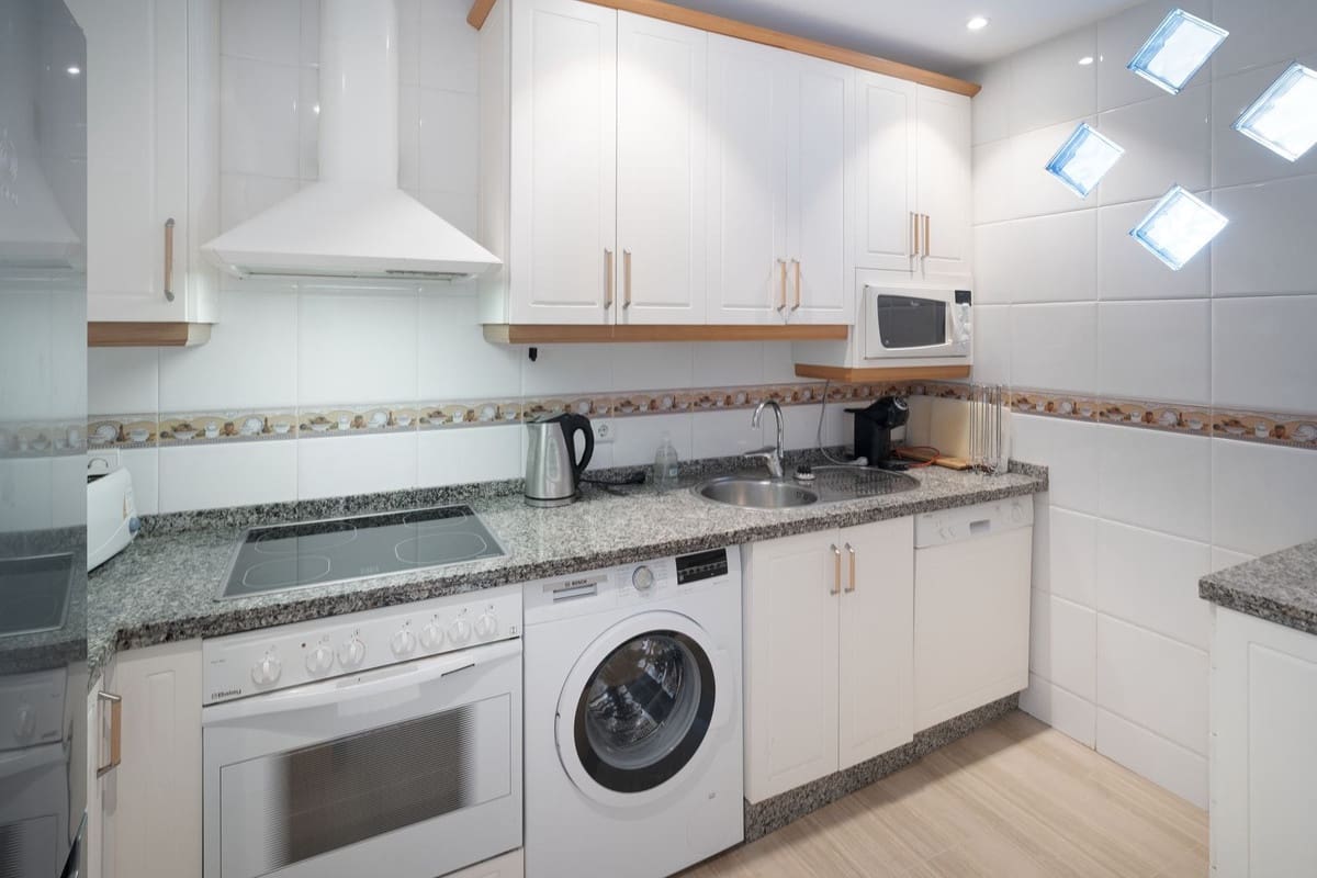 Ático de 3 habitaciones en Benalmadena Costa en venta con piscina - 840.000 € (Ref: 10054620)