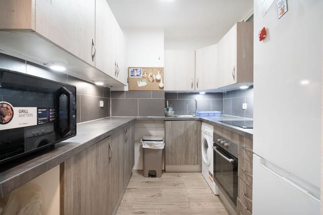1 soveværelse Lejlighed til salg i Benalmadena Costa, Benalmádena med swimmingpool - € 219.500 (Ref: 10074881)