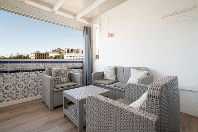 Apartamento de 1 habitación en Benalmadena Costa, Benalmádena en venta con piscina - 285.000 € (Ref: 10111274)