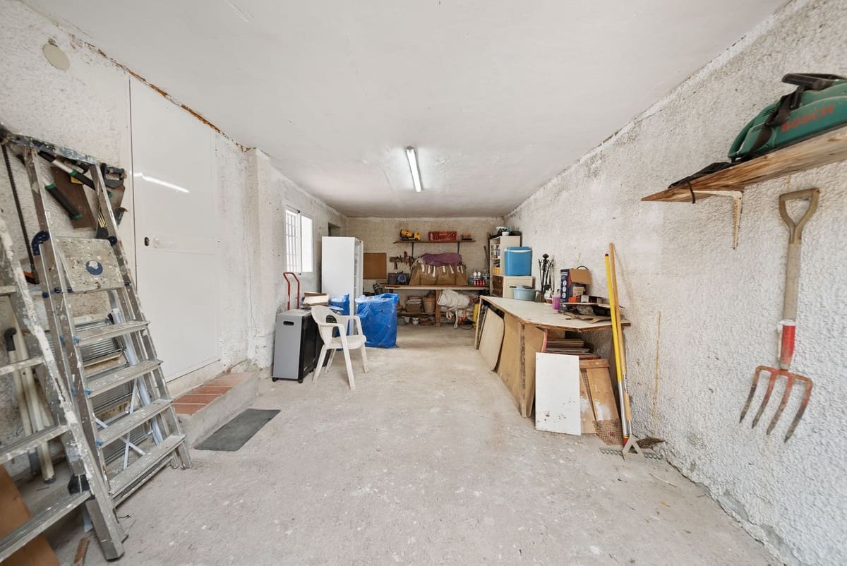 4 soveværelse Villa til salg i Almogia med swimmingpool garage - € 337.500 (Ref: 8542017)