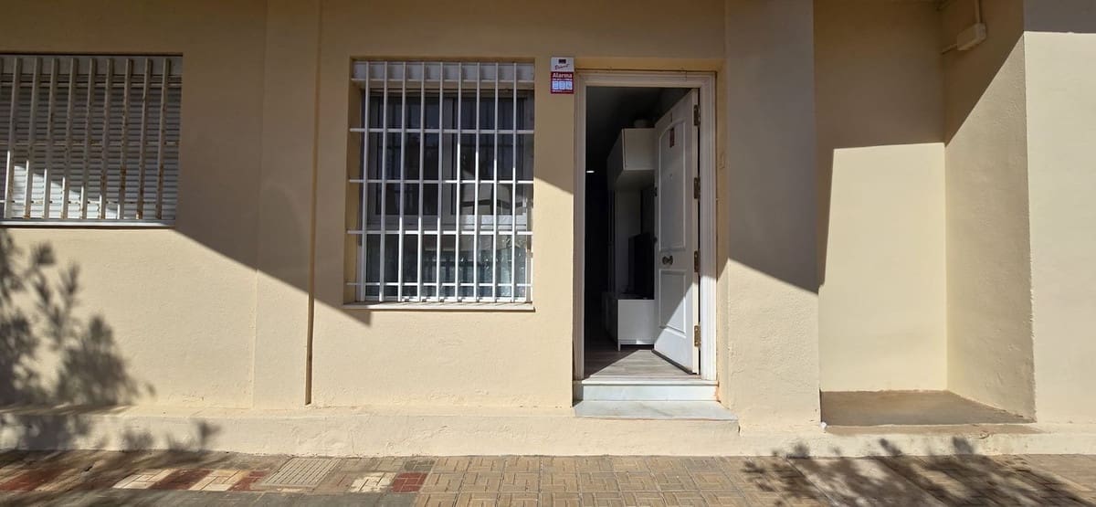 2 soverom Leilighet til salgs i Benalmadena Costa - € 172 500 (Ref: 8950871)