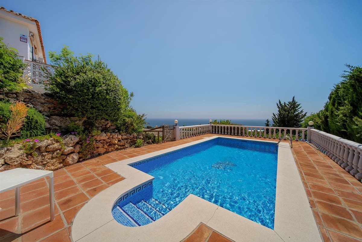 5 Zimmer Villa zu verkaufen in Benalmadena - 1.325.000 € (Ref: 8950872)