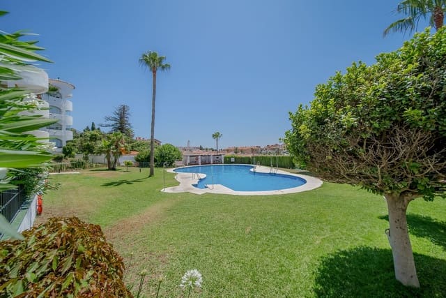 2 quarto Apartamento para venda em Benalmadena Costa, Benalmádena com piscina - 360 000 € (Ref: 9096290)