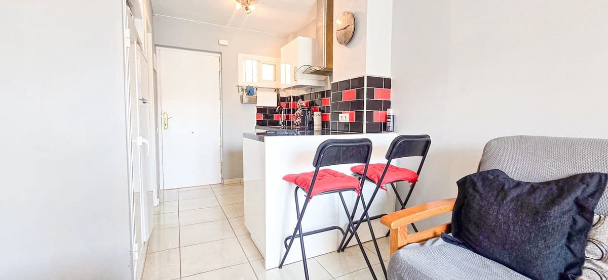 1 sypialnia Apartament na sprzedaż w Benalmadena Costa - 147 500 € (Ref: 9100357)