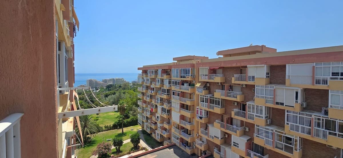 1 sypialnia Apartament na sprzedaż w Benalmadena Costa - 147 500 € (Ref: 9100357)