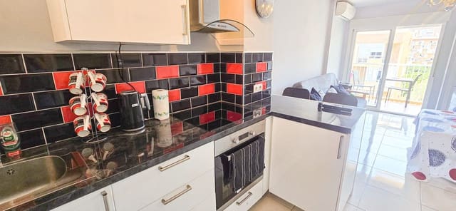 1 sypialnia Apartament na sprzedaż w Benalmadena Costa, Benalmádena - 147 500 € (Ref: 9100357)