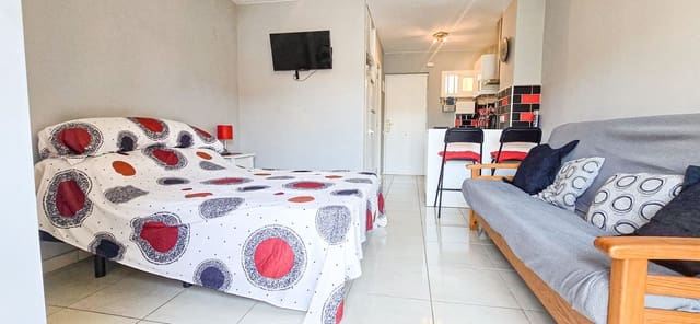 1 sypialnia Apartament na sprzedaż w Benalmadena Costa, Benalmádena - 147 500 € (Ref: 9100357)