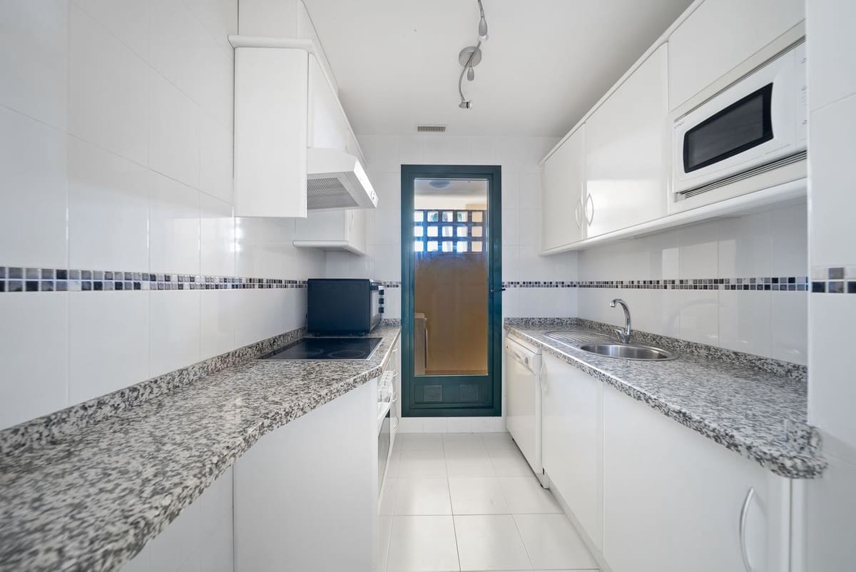 2 Zimmer Apartment zu verkaufen in Benalmadena - 340.000 € (Ref: 9145219)