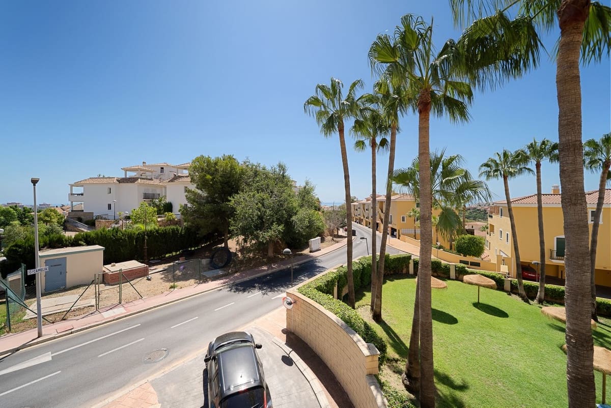 2 Zimmer Apartment zu verkaufen in Benalmadena - 340.000 € (Ref: 9145219)