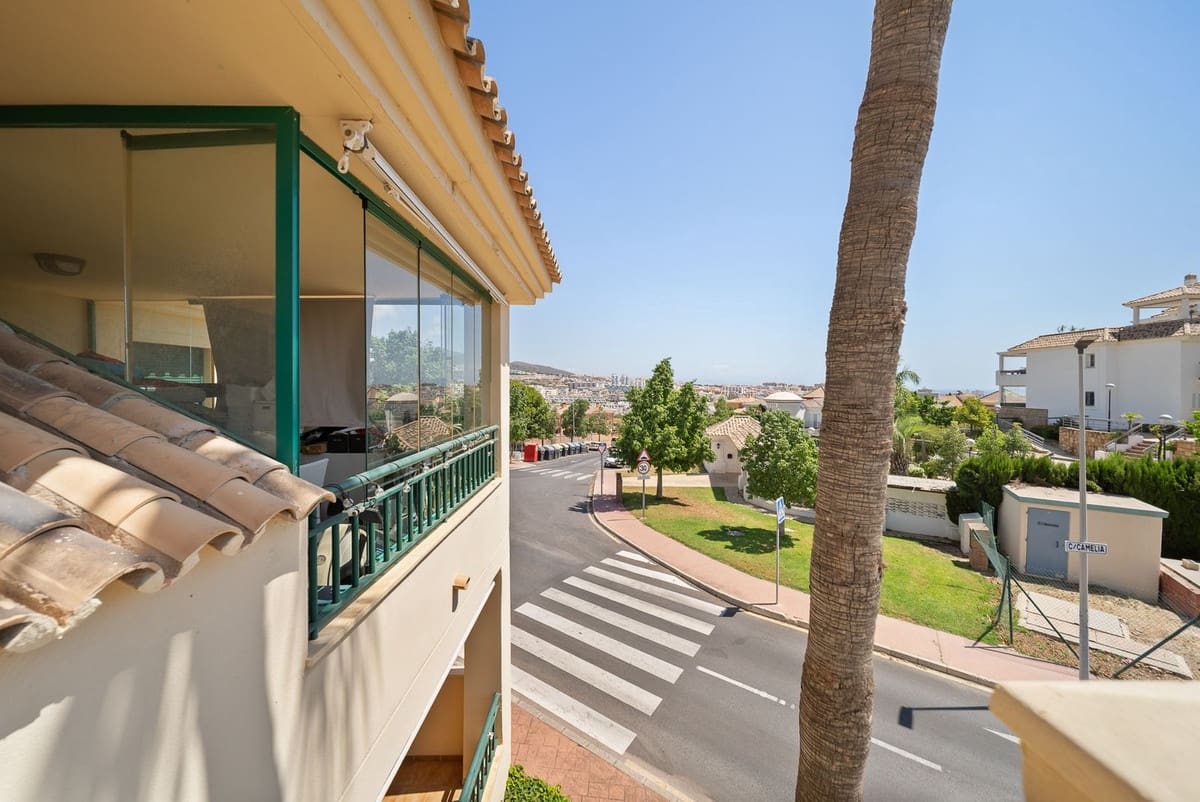 2 Zimmer Apartment zu verkaufen in Benalmadena - 340.000 € (Ref: 9145219)