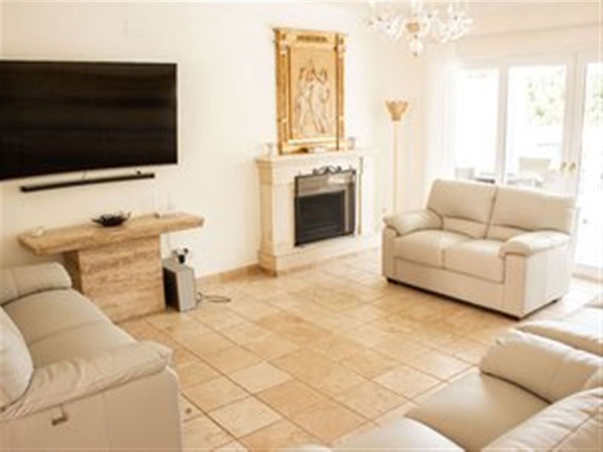 6 soveværelse Villa til salg i Benalmadena Costa med swimmingpool - € 1.100.000 (Ref: 9239517)