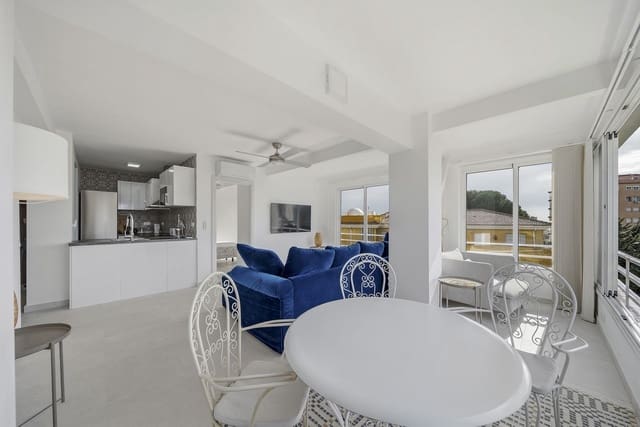 2 chambre Appartement à vendre à Benalmadena Costa, Benalmádena avec piscine - 315 000 € (Ref: 9647679)