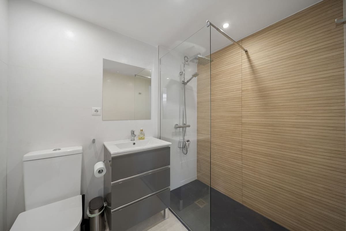 2 chambre Appartement à vendre à Benalmadena Costa avec piscine - 315 000 € (Ref: 9647679)