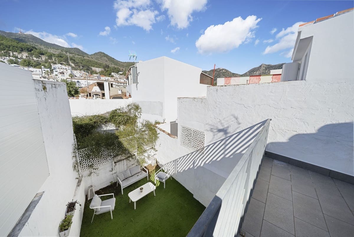 3 soveværelse Byhus til salg i Benalmadena - € 355.000 (Ref: 9647680)