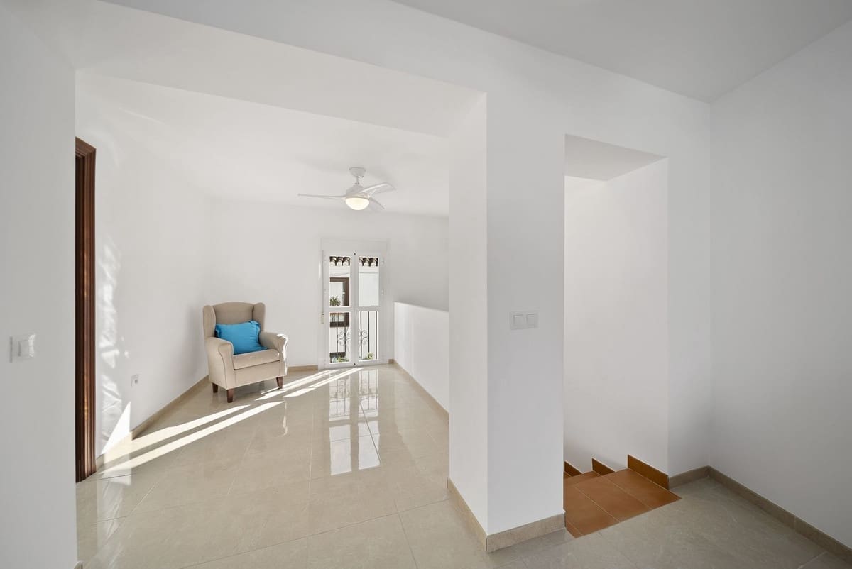 3 slaapkamer Huis te koop in Benalmadena - € 355.000 (Ref: 9647680)