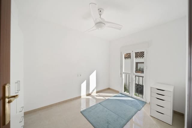 3 chambre Maison de Ville à vendre à Benalmádena pueblo, Benalmádena - 355 000 € (Ref: 9647680)