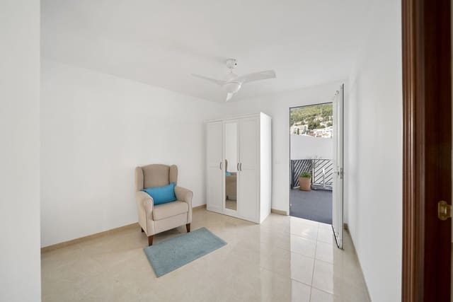 3 chambre Maison de Ville à vendre à Benalmádena pueblo, Benalmádena - 355 000 € (Ref: 9647680)