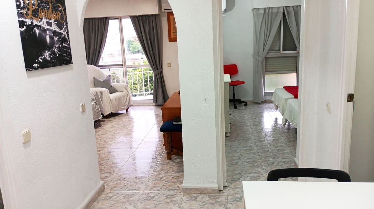 Apartamento de 1 habitación en Benalmadena Costa en venta con piscina - 194.500 € (Ref: 9647688)