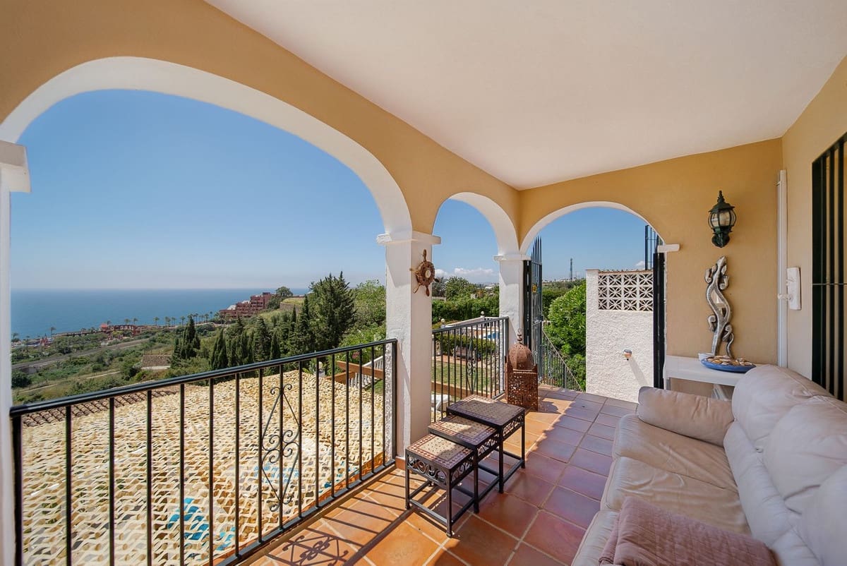 5 sypialnia Willa na sprzedaż w Benalmadena - 1 325 000 € (Ref: 9647689)