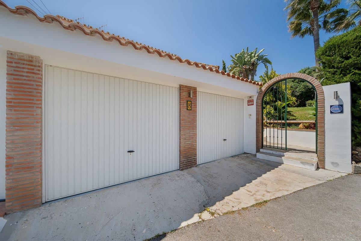 5 sypialnia Willa na sprzedaż w Benalmadena - 1 325 000 € (Ref: 9647689)