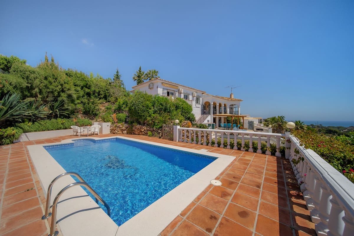 5 chambre Villa/Maison à vendre à Benalmadena - 1 325 000 € (Ref: 9647689)