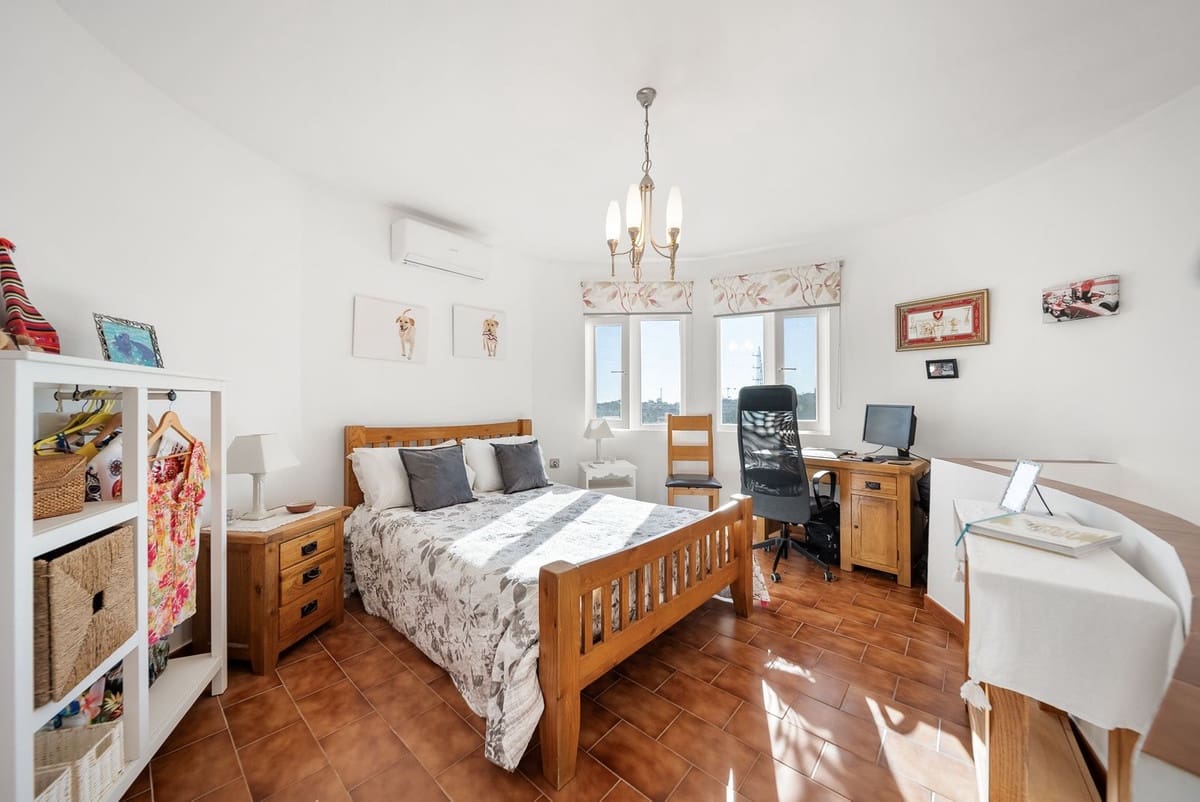 3 bedroom Villa for sale in Benalmadena - € 665,000 (Ref: 9647692)