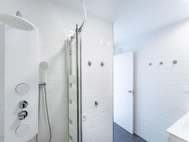 2 sypialnia Apartament na sprzedaż w Benalmadena Costa, Benalmádena - 550 000 € (Ref: 9647693)