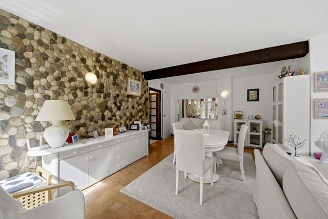 1 slaapkamer Appartement te koop in Benalmadena Costa, Benalmádena - € 275.000 (Ref: 9704530)