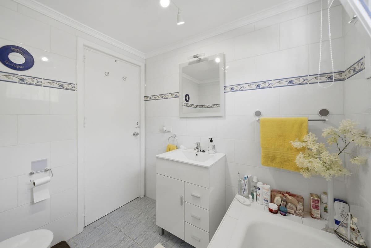 1 bedroom Apartment for sale in Benalmadena Costa - € 275,000 (Ref: 9704530)