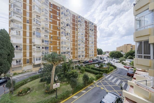 1 chambre Appartement à vendre à Benalmadena Costa, Benalmádena avec piscine - 215 000 € (Ref: 9735150)
