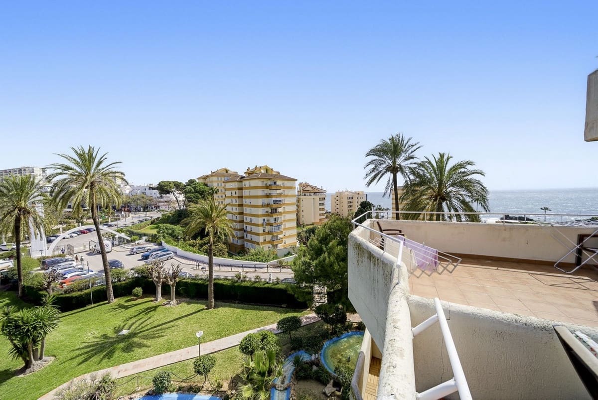 1 quarto Apartamento para venda em Benalmadena com piscina - 330 000 € (Ref: 9735151)